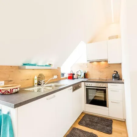 Appartamento Grosse Dachgeschosswohnung Im Herzen Von